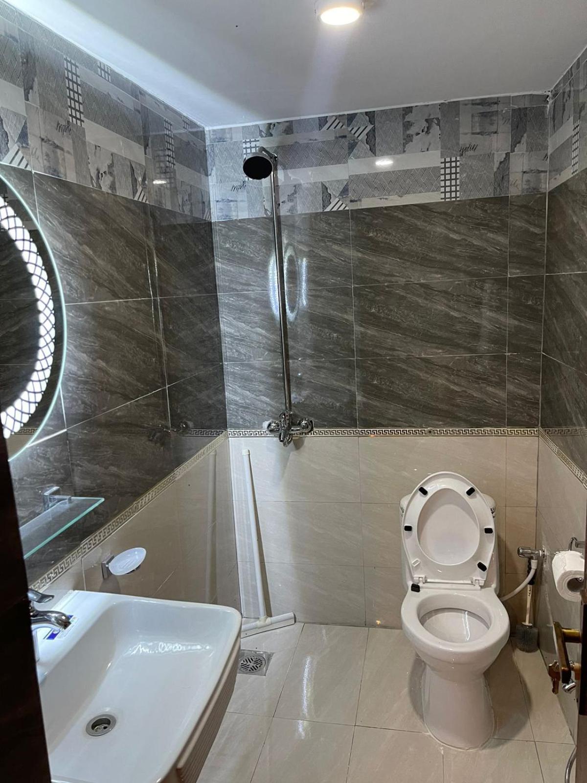 Elite Elegance Inn Isb イスラマバード エクステリア 写真
