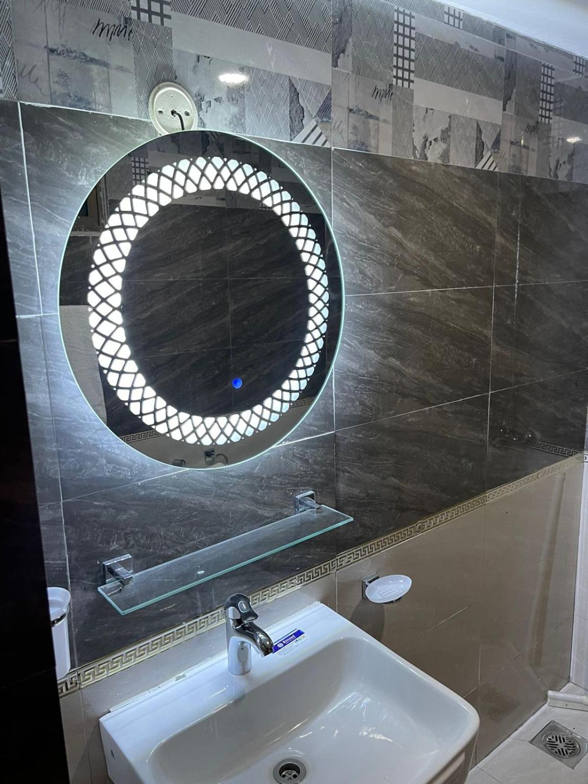 Elite Elegance Inn Isb イスラマバード エクステリア 写真
